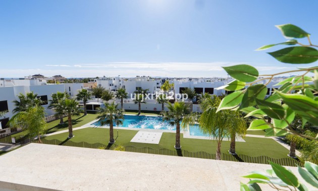 Apartment - zum Verkauf - Pilar de la Horadada - Torre de la Horadada