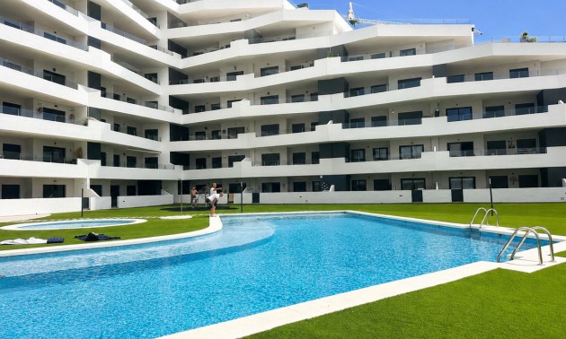 Apartment - zum Verkauf - San Miguel De Salinas - CSPX-24171