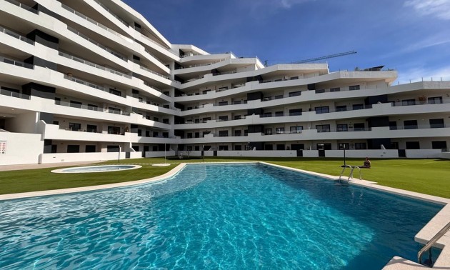 Apartment - zum Verkauf - San Miguel De Salinas - CSPX-96752
