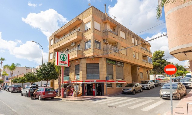 Apartment - zum Verkauf - San Miguel De Salinas - San Miguel de Salinas Centro