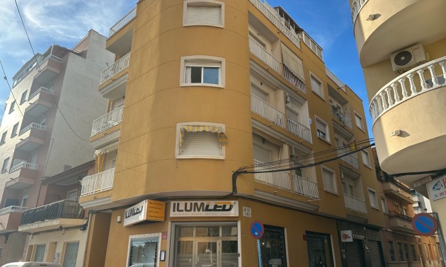 Apartment - zum Verkauf - Torrevieja - Acequión