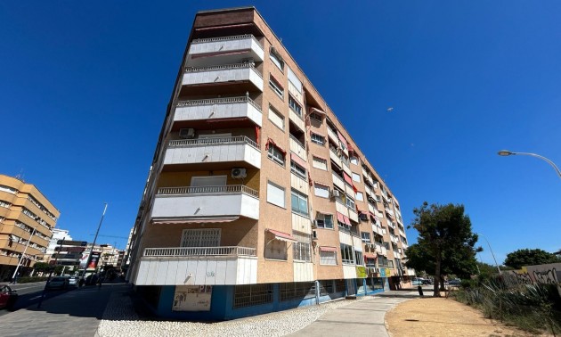 Apartment - zum Verkauf - Torrevieja - CSPX-11484