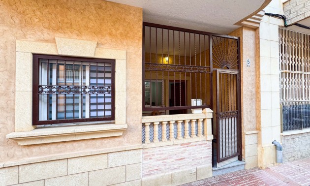 Apartment - zum Verkauf - Torrevieja - CSPX-67403