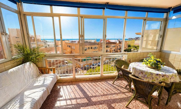 Apartment - zum Verkauf - Torrevieja - La Mata