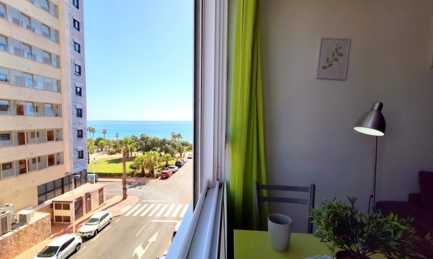 Apartment - zum Verkauf - Torrevieja - La Mata