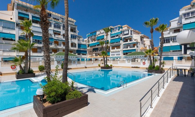 Apartment - zum Verkauf - Torrevieja - La Mata