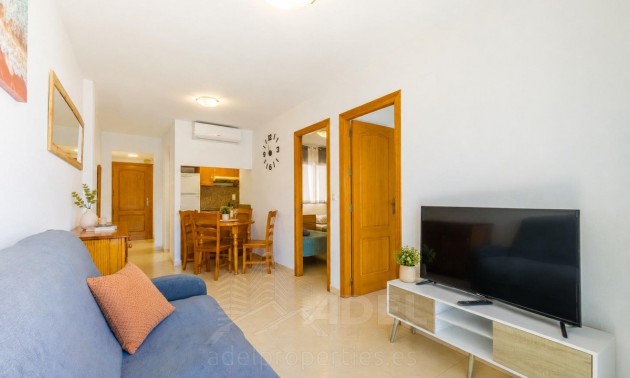 Apartment - zum Verkauf - Torrevieja - Playa de los Locos