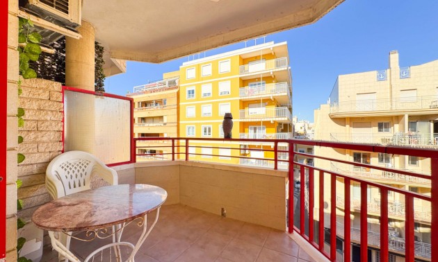 Apartment - zum Verkauf - Torrevieja - Playa del Cura