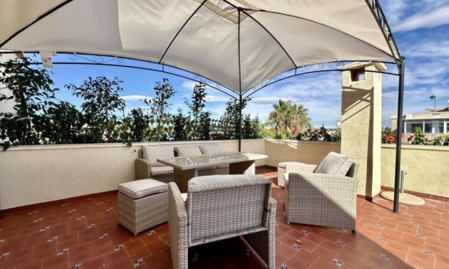 Apartment - zum Verkauf - Torrevieja - Torrevieja Centro