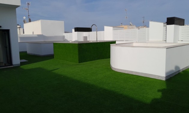 Apartment - zum Verkauf - Torrevieja - Torrevieja Centro