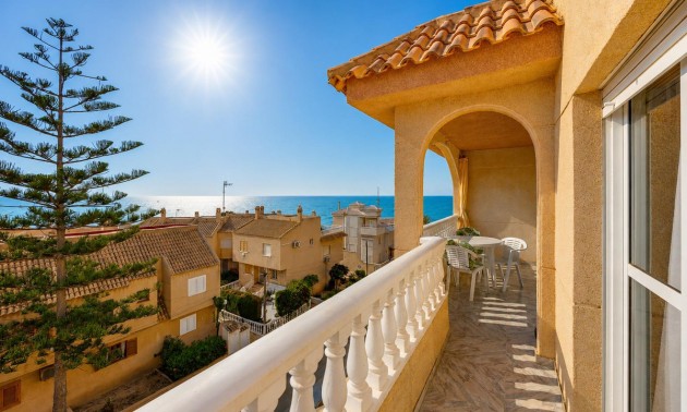 Apartment - zum Verkauf - Torrevieja - Torrevieja Centro