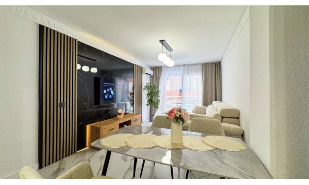 Apartment - zum Verkauf - Torrevieja - Torrevieja