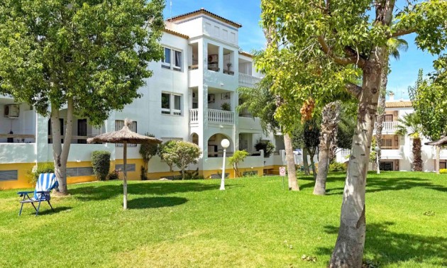 Apartment - zum Verkauf - Villamartin - Villamartin