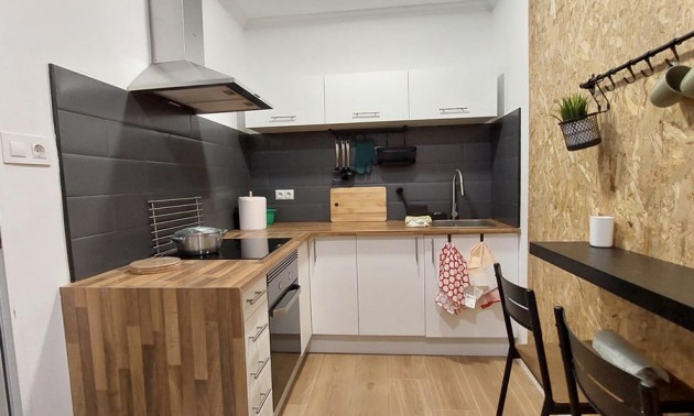 Appartement - A Vendre - Alicante - Alicante Centro