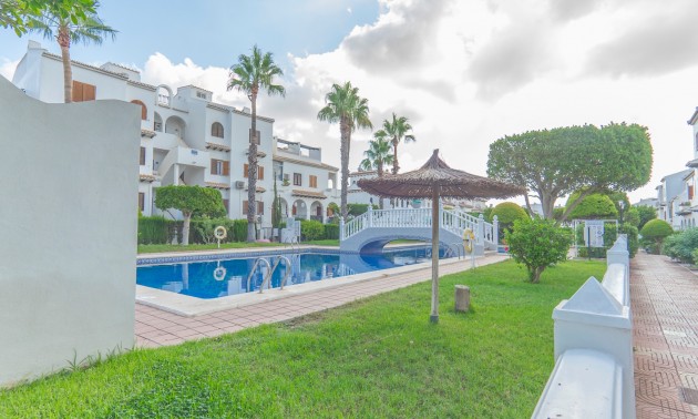 Appartement - A Vendre - Ciudad Quesada - Bravo Hills Club