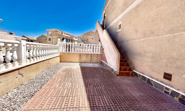 Appartement - A Vendre - La Zenia - La Zenia