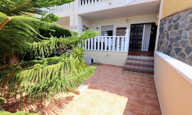 Appartement - A Vendre - Orihuela - Cabo Roig