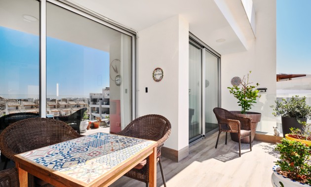 Appartement - A Vendre - Orihuela Costa - Villamartin