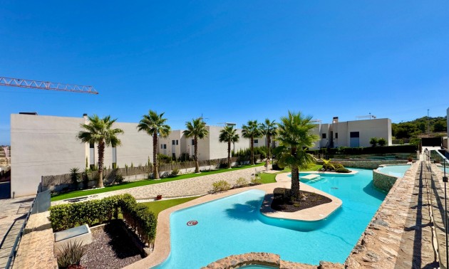 Appartement - A Vendre - Orihuela - Villamartin