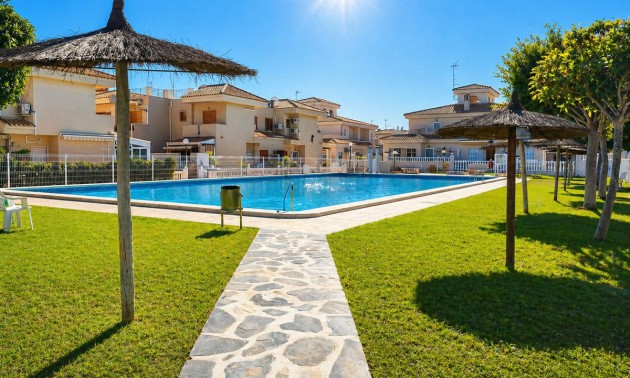 Appartement - A Vendre - Playa Flamenca - Playa Flamenca
