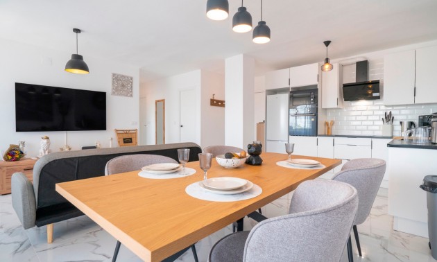 Appartement - A Vendre - Punta Prima - Punta Prima