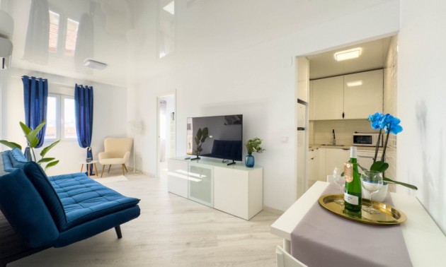 Appartement - A Vendre - Torrevieja - Playa del Cura