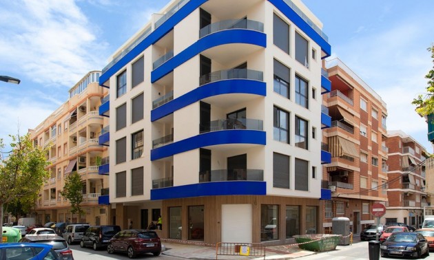 Appartement - A Vendre - Torrevieja - Playa del Cura
