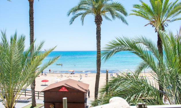 Appartement - A Vendre - Torrevieja - Playa del Cura