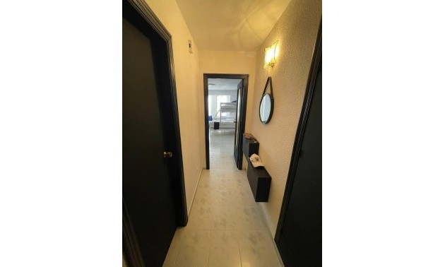 Appartement - A Vendre - Torrevieja - Torrevieja Centro