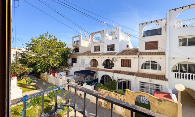 Appartement - A Vendre - Torrevieja - Torrevieja Centro
