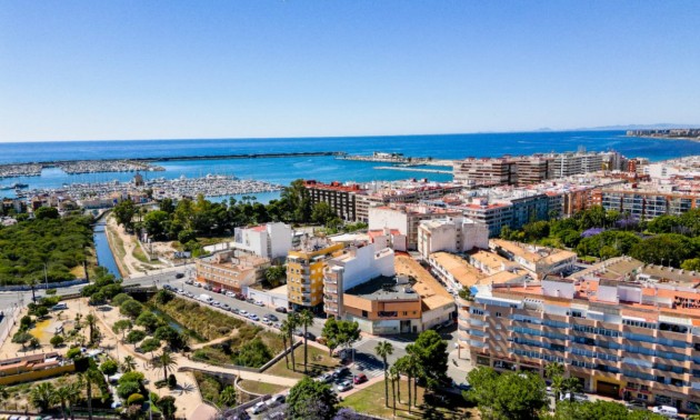 Appartement - A Vendre - Torrevieja - Torrevieja Centro