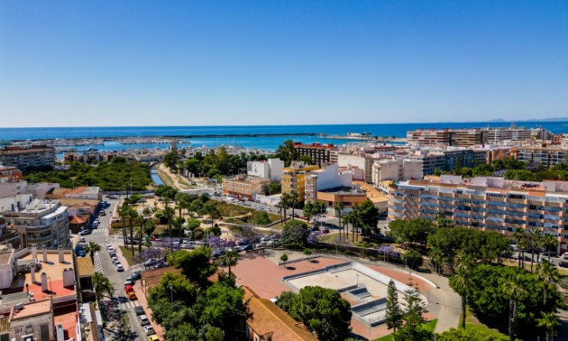 Appartement - A Vendre - Torrevieja - Torrevieja Centro