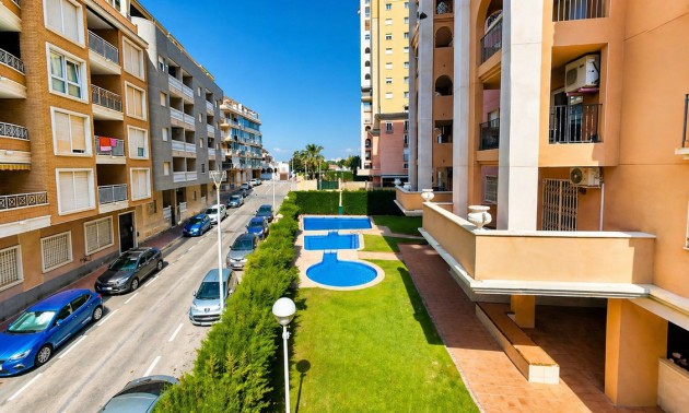 Appartement - A Vendre - Torrevieja - Torrevieja Centro