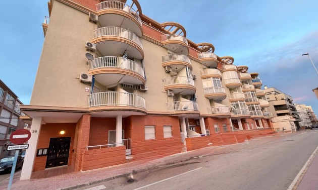 Appartement - A Vendre - Torrevieja - Torrevieja Centro
