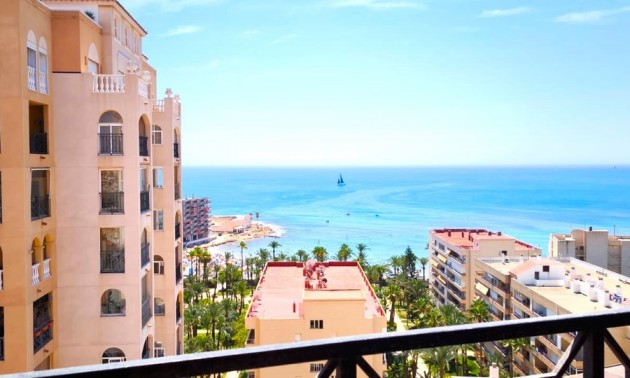 Appartement - A Vendre - Torrevieja - Torrevieja Centro