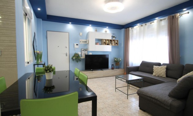 Appartement - A Vendre - Torrevieja - Torrevieja Centro