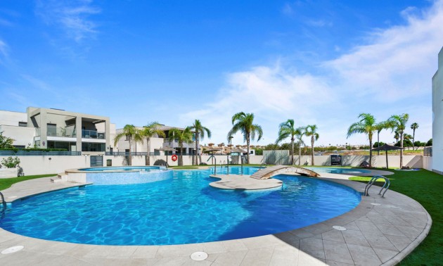 Appartement - Resale - Torrevieja - Aguas Nuevas