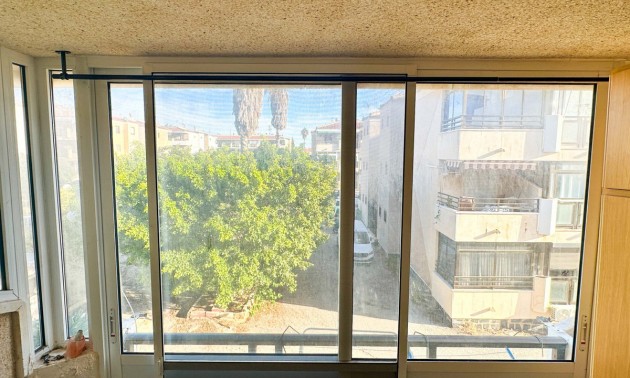 Appartement - Resale - Torrevieja - La Siesta