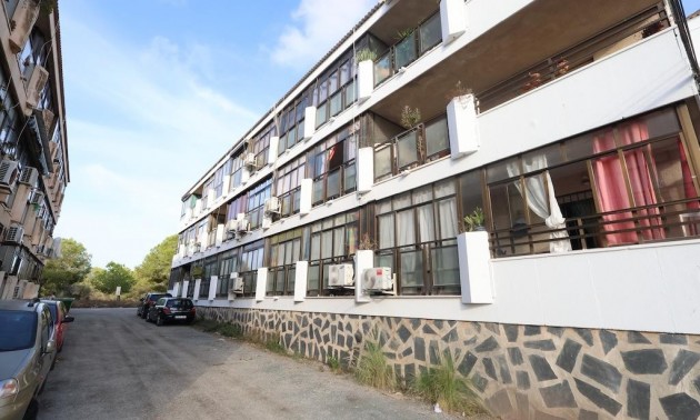 Appartement - Resale - Torrevieja - La Siesta