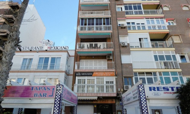 Appartement - Resale - Torrevieja - Torrevieja Centro