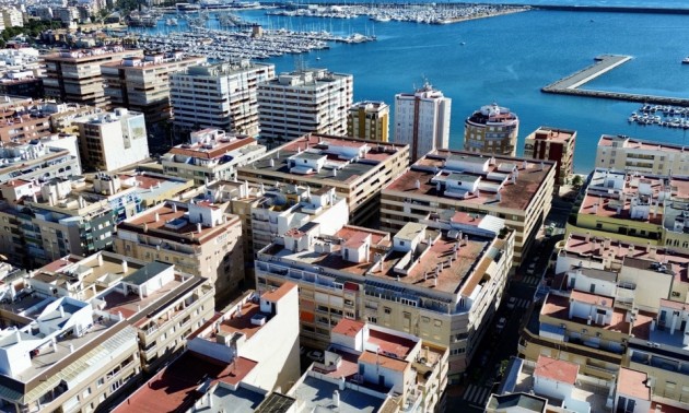 Appartement - Resale - Torrevieja - Torrevieja Centro