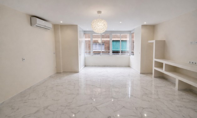 Appartement - Resale - Torrevieja - Torrevieja Centro