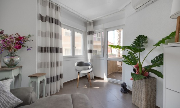 Appartement - Resale - Torrevieja - Torrevieja Centro