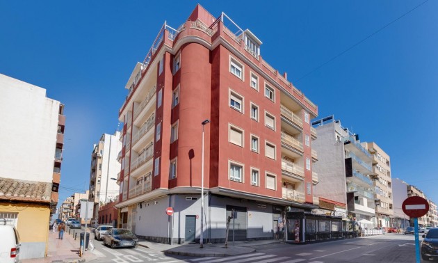 Appartement - Resale - Torrevieja - Torrevieja Centro