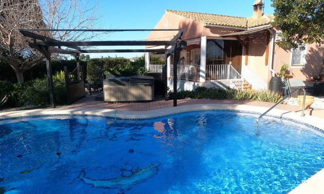 Maison de campagne - A Vendre - Orihuela - La Campaneta