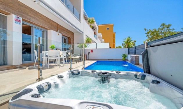 Maison de ville - A Vendre - Formentera Del Segura - Formentera Del Segura