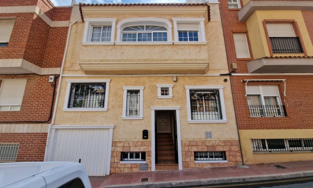 Maison de ville - A Vendre - Guardamar Del Segura - Guardamar del Segura