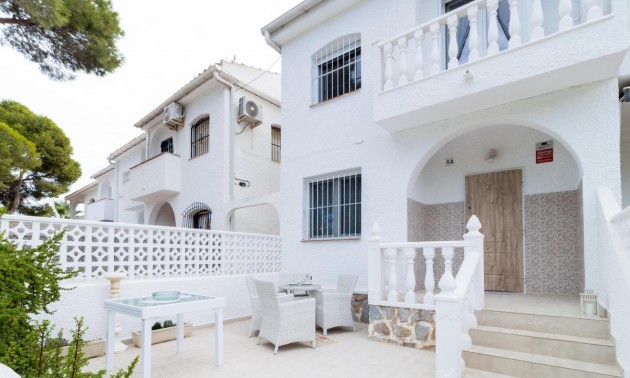 Maison de ville - A Vendre - La Zenia - La Zenia