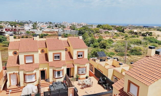 Maison de ville - A Vendre - Orihuela - Cabo Roig