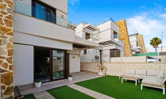 Maison de ville - A Vendre - Orihuela - Villamartin